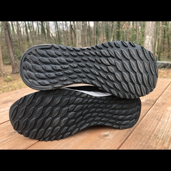 New Balance Fresh Foam Arishi V2 Running Shoes - Picture 5 of 8